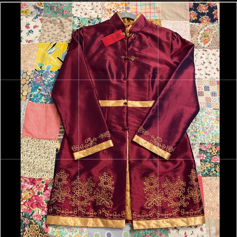 Traditional Chinese Silk Mid Length Coat Fully Lined Burgundy Color Size M NWT